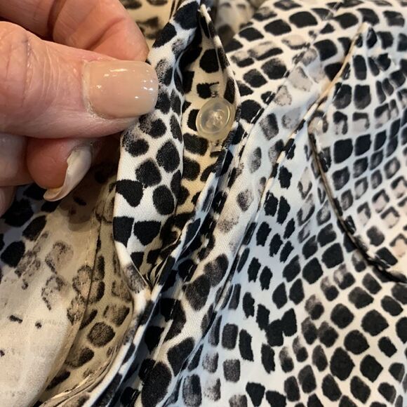 NEW H&M Geometric Print Shirt Dress Sleeveless Black Gray Womens Sz 4 - Picture 10 of 13